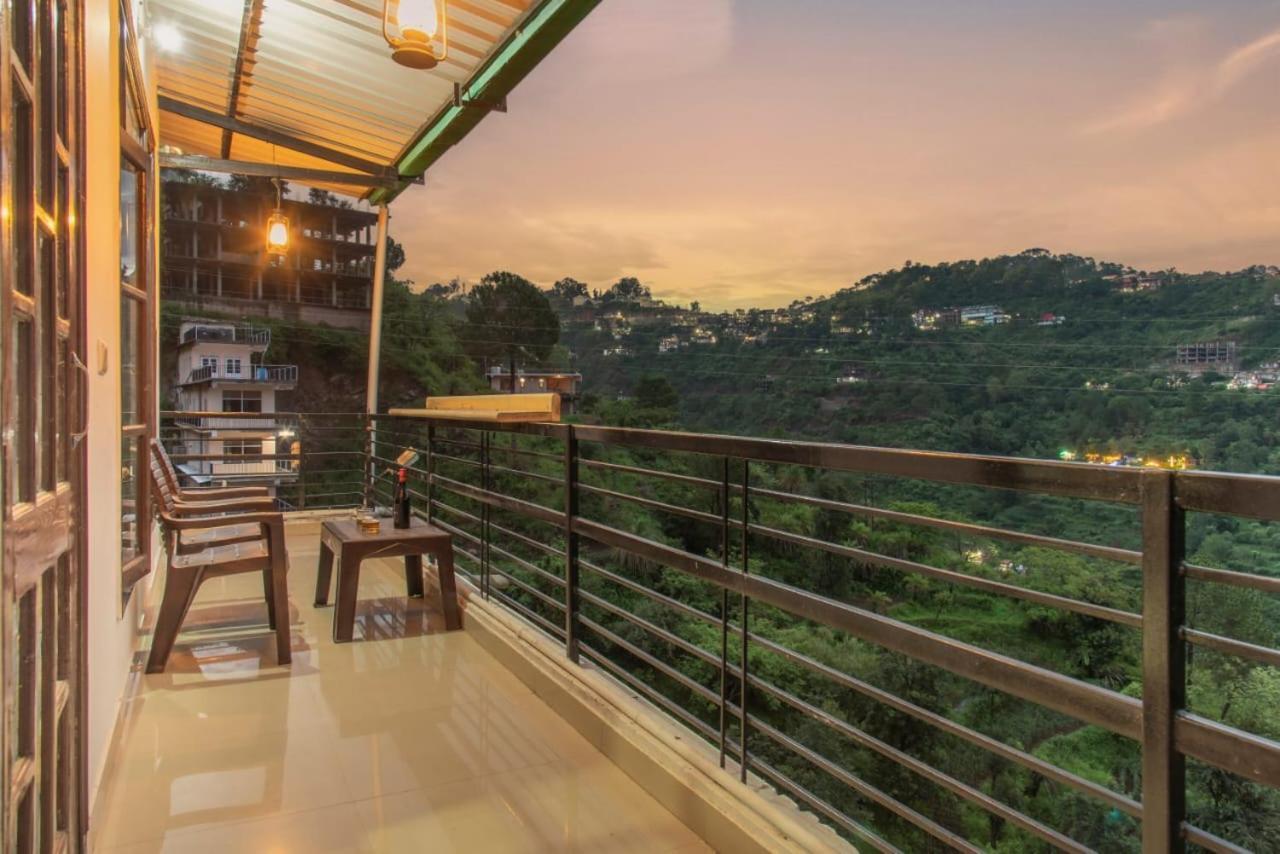 Ferienwohnung Mountain Height Kasauli Exterior foto