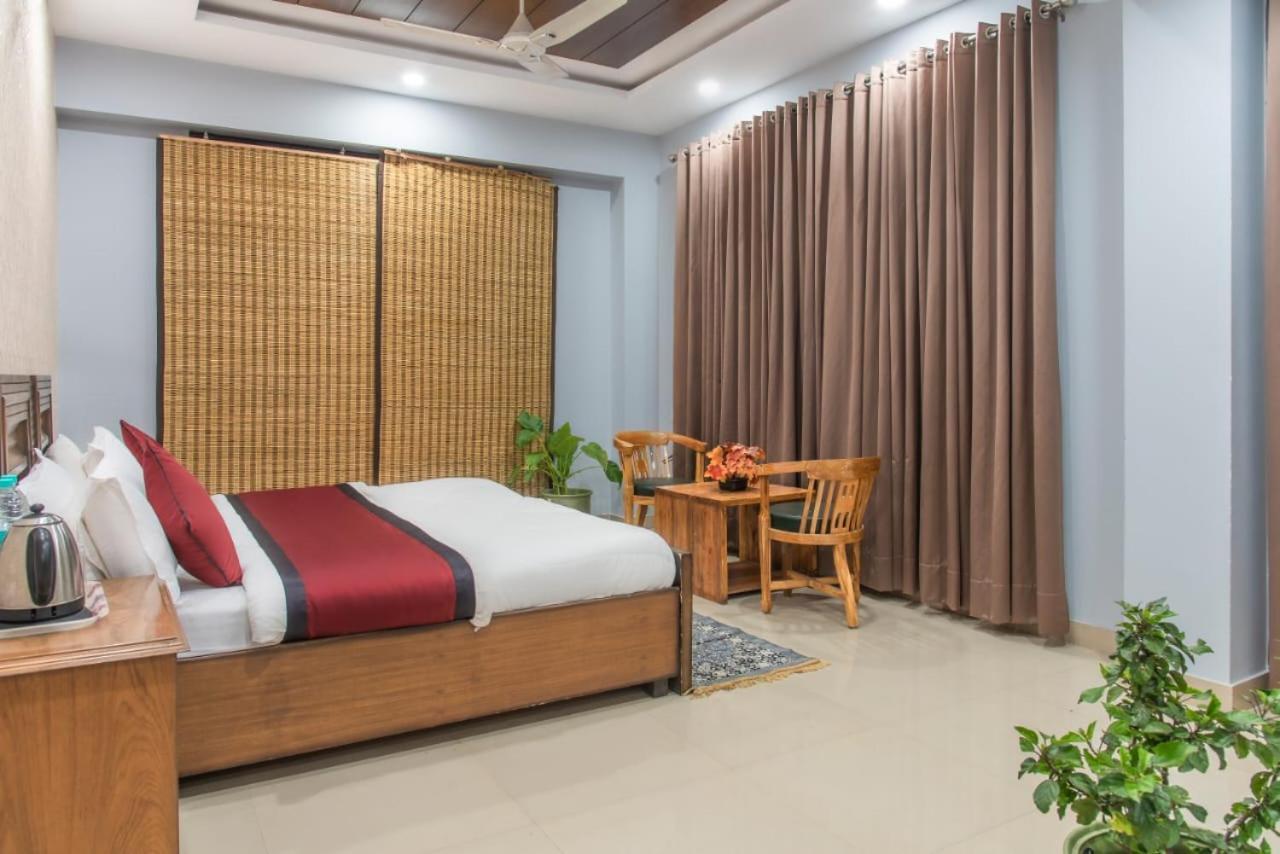 Ferienwohnung Mountain Height Kasauli Exterior foto
